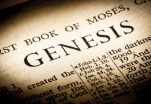 Quem escreveu Gênesis?